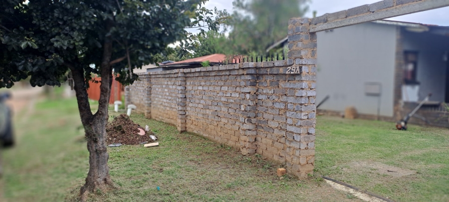 1 Bedroom Property for Sale in Randlespark North West